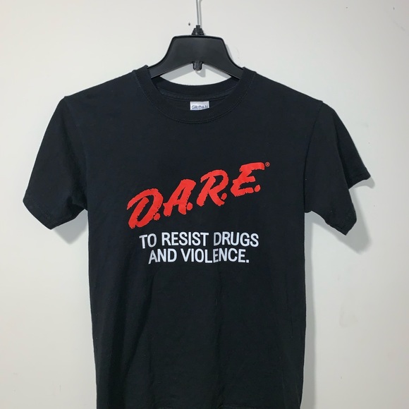 Dare “ Resist to Drugs and Violence” Tee - Picture 2 of 3